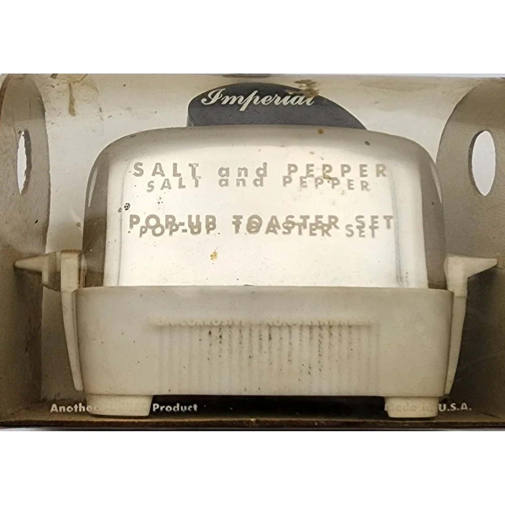 Vtg Imperial Pop Up Toaster‎ Salt & Pepper Set Made in USA 1950's-60's In Case